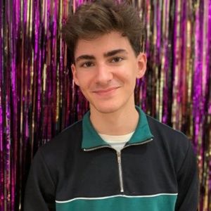 Meet your Posher, Eli